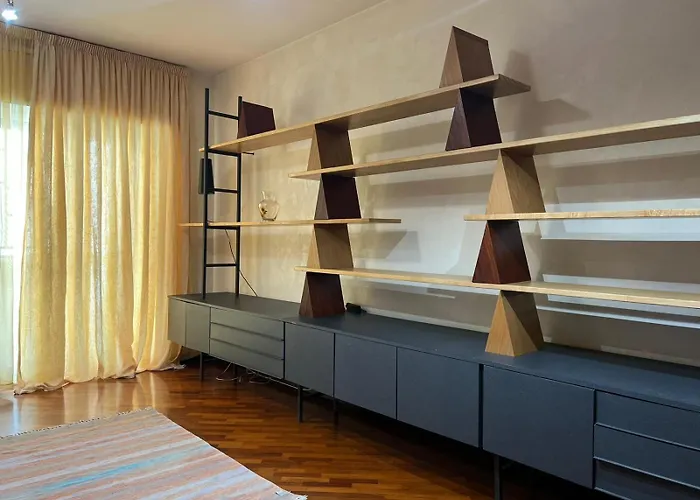 Nyaraló Garibaldi Plaza